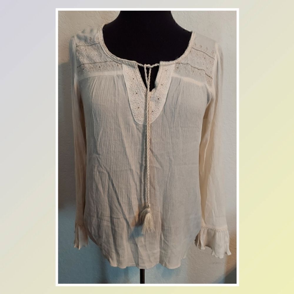 Maurices long sleeved Boho shirt. Size Medium